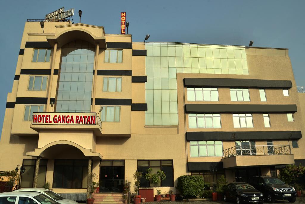 Hotel Ganga Ratan آغْرا المظهر الخارجي الصورة
