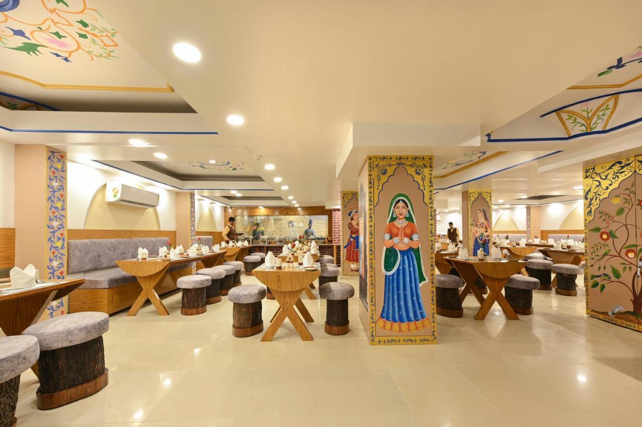 Hotel Ganga Ratan آغْرا المظهر الخارجي الصورة