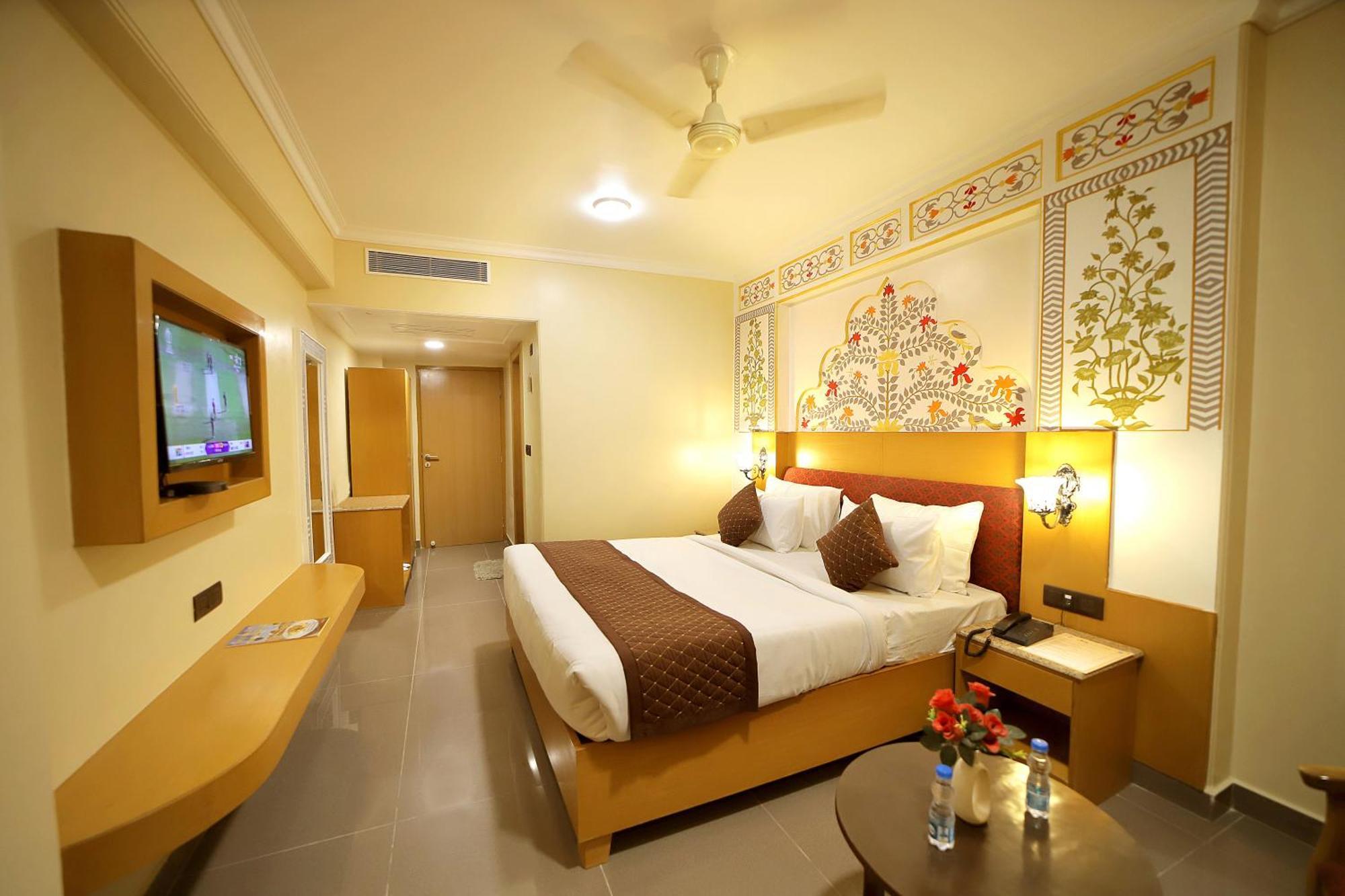 Hotel Ganga Ratan آغْرا المظهر الخارجي الصورة