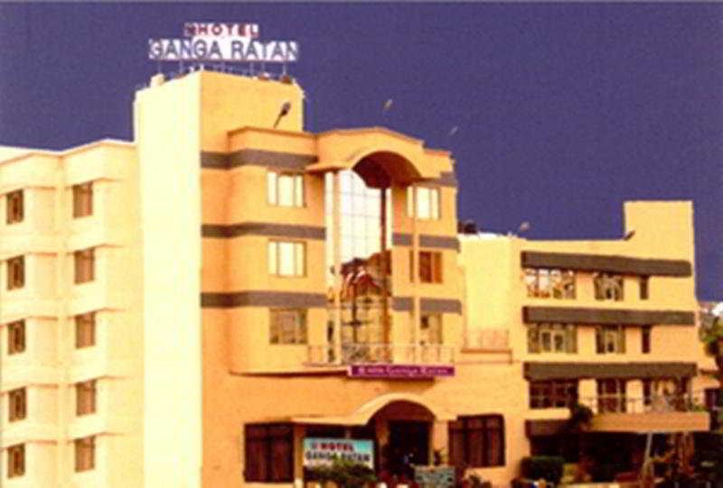 Hotel Ganga Ratan آغْرا المظهر الخارجي الصورة